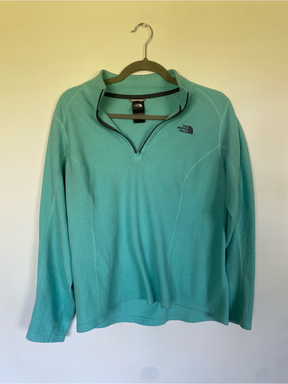 The North Face Quarter-Zip Fleece Pullover - Seafoam Green